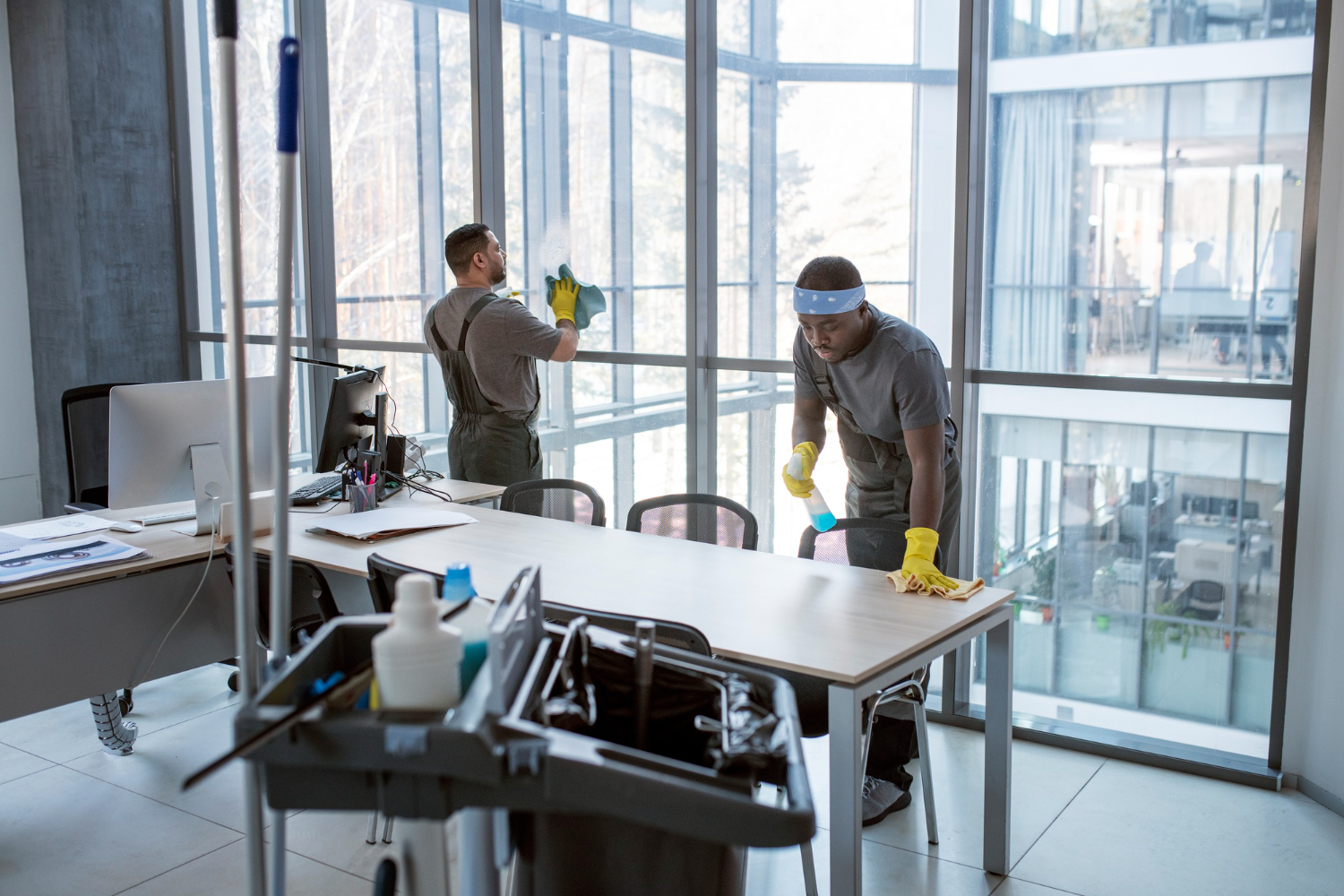 Commercial cleaning 2149345516